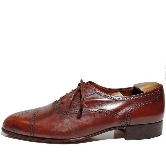 Bally \